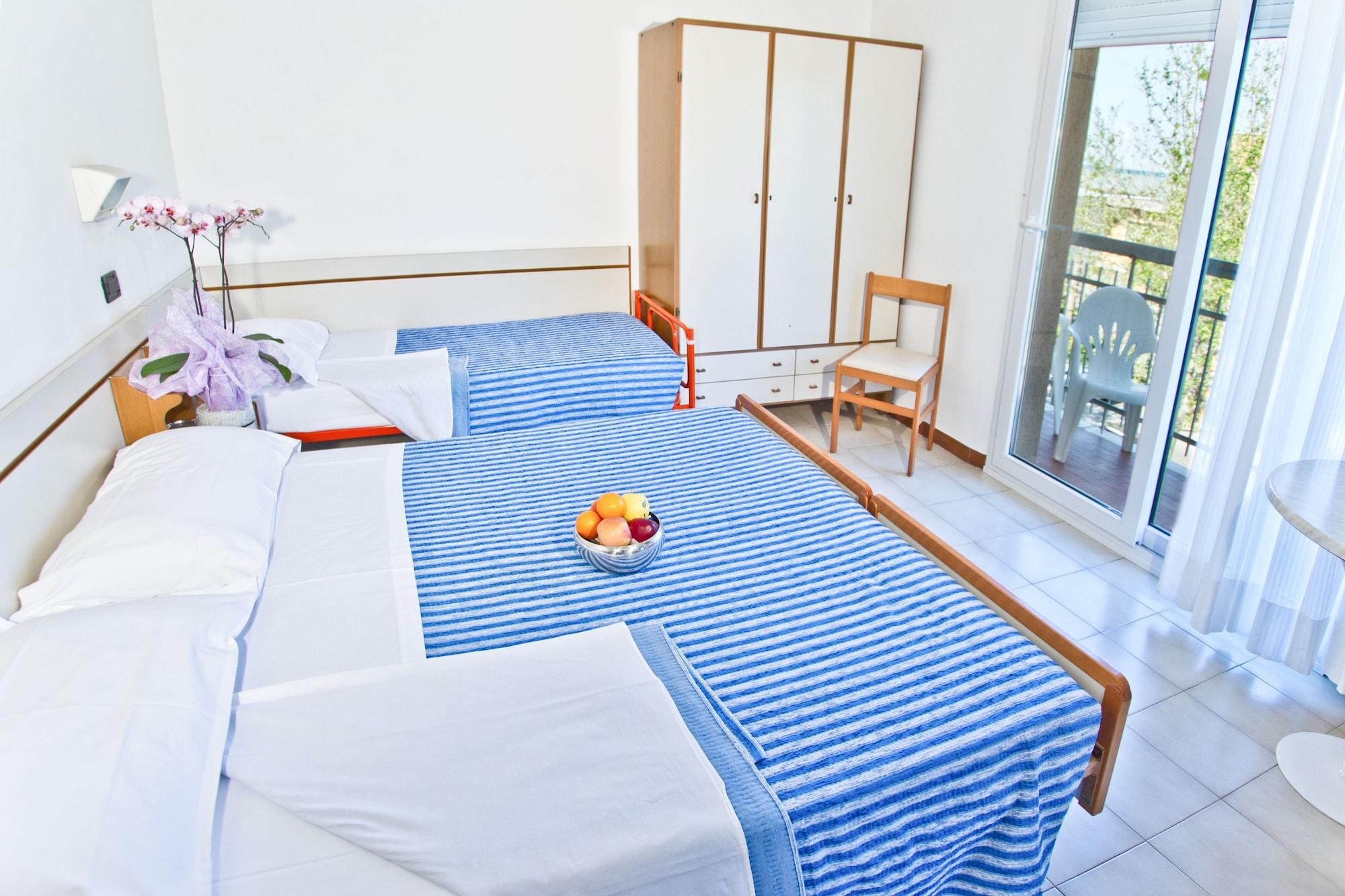 Hotel Montecarlo Rimini Esterno foto