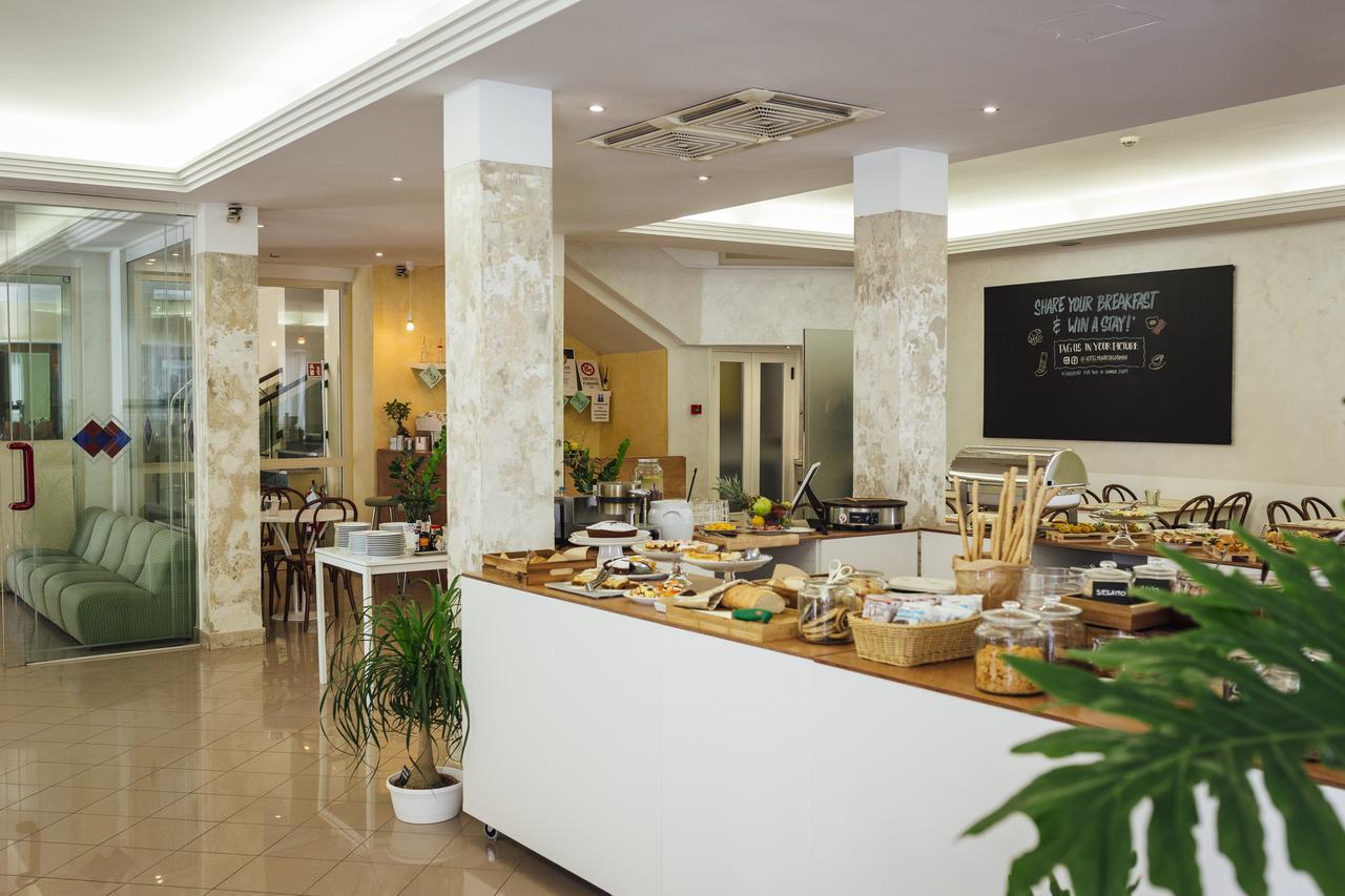 Hotel Montecarlo Rimini Esterno foto